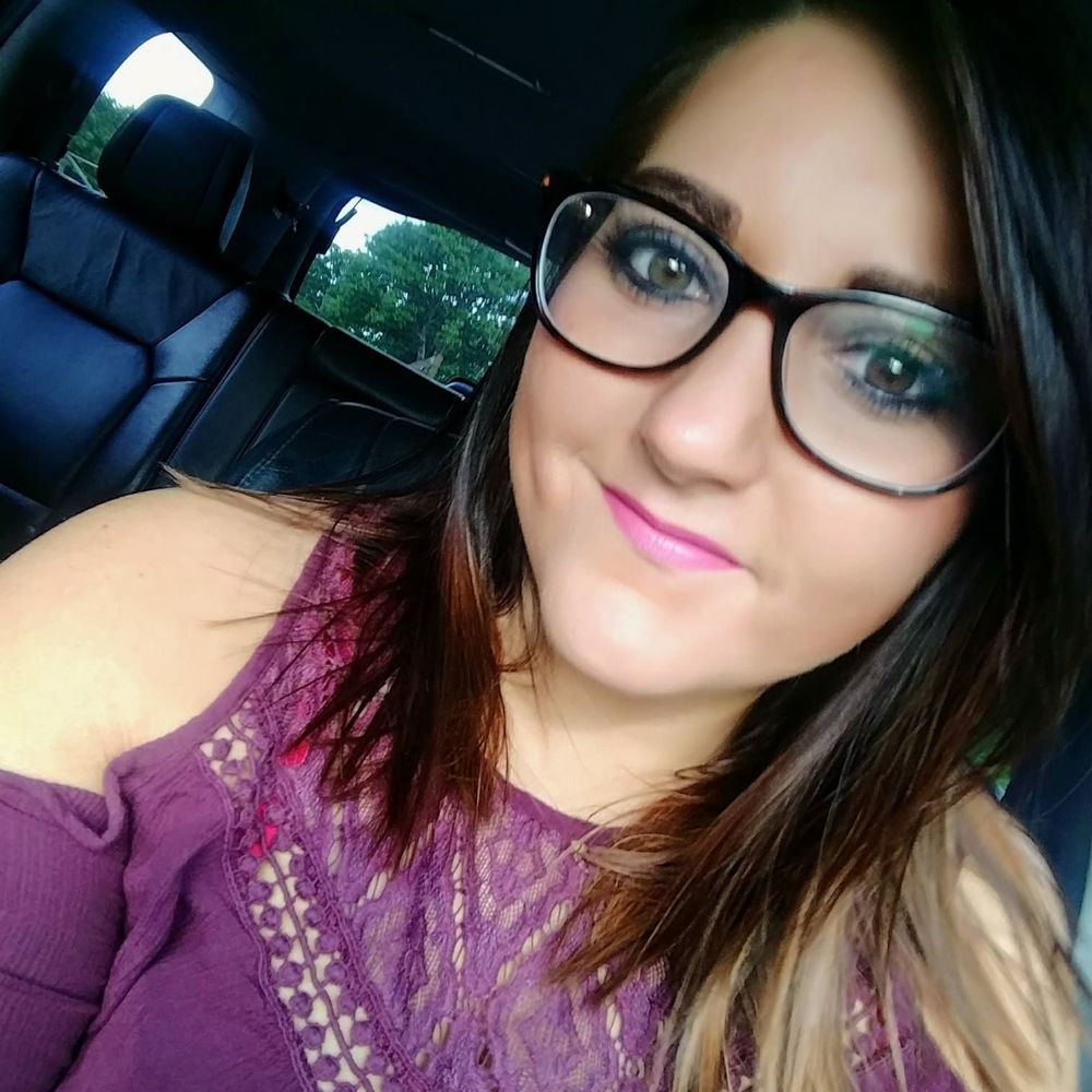 Meet your Posher, Janelle